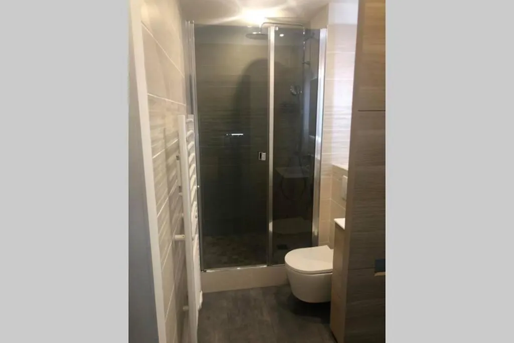T2 33M² En Residence Privee Avec Piscine Sanary Apartman